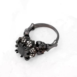 Skulls, Bones & Rhinestone Black 🖤 Ring BNWT